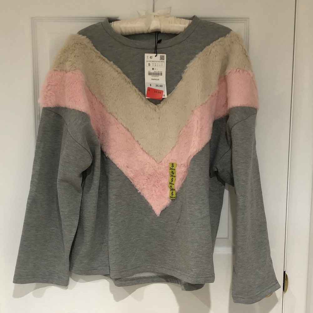 NEW zara sweater